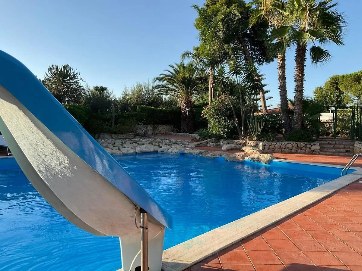 Vakantiehuis La Casetta Di Laura Terrasini Italië